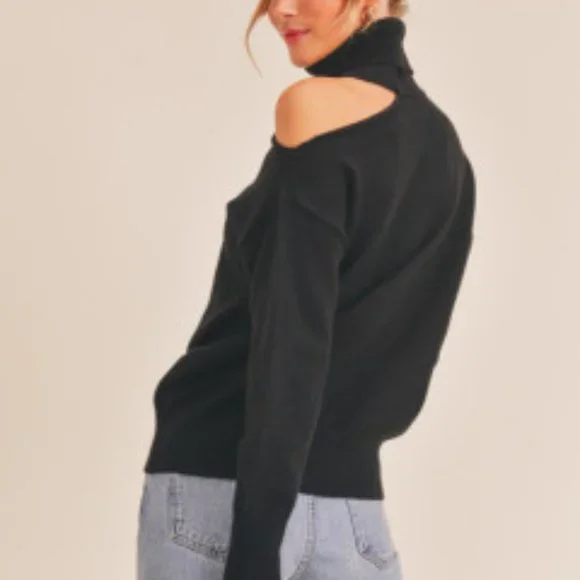 Lush cut out turtleneck sweater - Picture 4 of 5